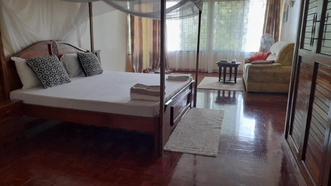 Ary Homestay Nyali- A Walk Away From City Mall Mombasa Eksteriør bilde